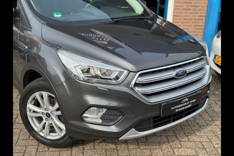 Ford Kuga 1.5 Titanium Styling Pack 2018 NAVI CLIMA Trekh NAP