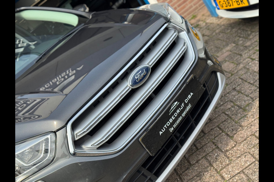 Ford Kuga 1.5 Titanium Styling Pack 2018 NAVI CLIMA Trekh NAP