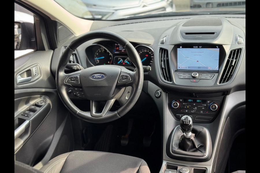 Ford Kuga 1.5 Titanium Styling Pack 2018 NAVI CLIMA Trekh NAP