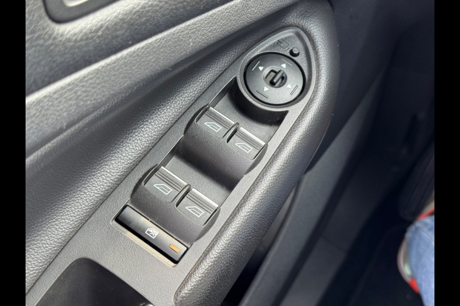 Ford Kuga 1.5 Titanium Styling Pack 2018 NAVI CLIMA Trekh NAP