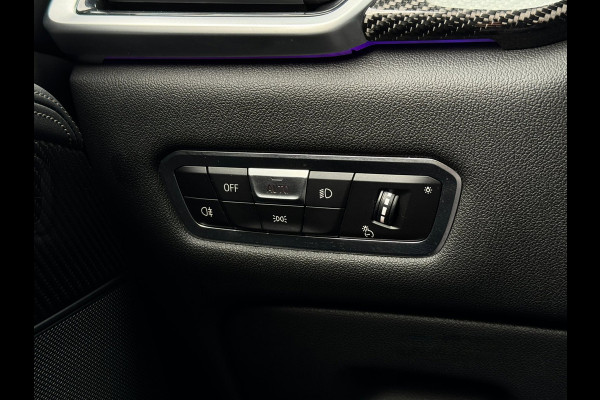 BMW X5 XDrive45e M-Sport Seats | Pano | Trekhaak | 22 inch | Laser | Massage | Skylounge | Softclose | Carbon | Swarovski | Headup