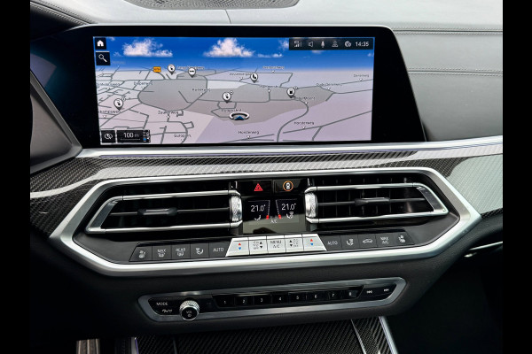 BMW X5 XDrive45e M-Sport Seats | Pano | Trekhaak | 22 inch | Laser | Massage | Skylounge | Softclose | Carbon | Swarovski | Headup
