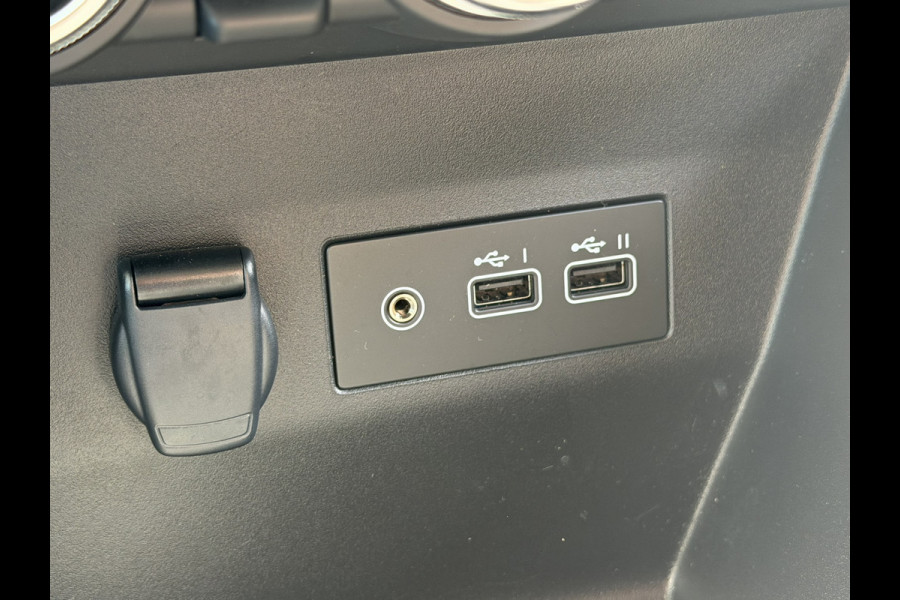 Renault Clio 1.0 TCe 90 GPF Evolution | Stoel + stuurwielverwarming | Apple Carplay | Cruise control | Airco | Camera achter