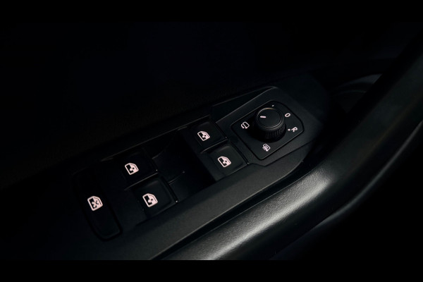 Volkswagen Polo 1.0 TSI 3X R-Line|PANO|IQ LIGHT|ACC|CAMERA|CARPLAY|FABRIEKSGARANTIE 2027|DEALER ONDERHOUDEN|2025|BOMVOL!