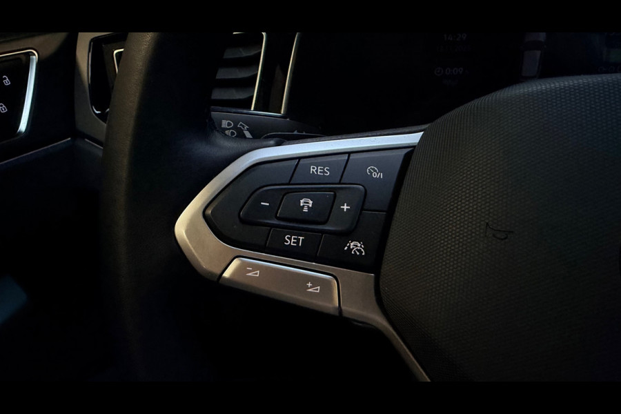 Volkswagen Polo 1.0 TSI 3X R-Line|PANO|IQ LIGHT|ACC|CAMERA|CARPLAY|FABRIEKSGARANTIE 2027|DEALER ONDERHOUDEN|2025|BOMVOL!