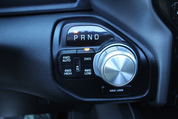 Dodge Ram 1500 5.7 V8 4x4 Crew Cab Laramie