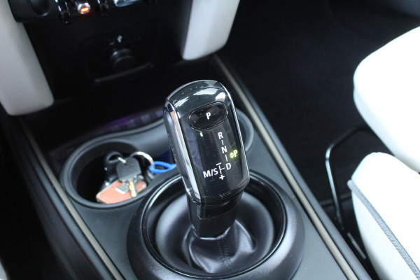 MINI Countryman 1.5 136pk Cooper Business Edition AUTOMAAT NL-Auto NAP