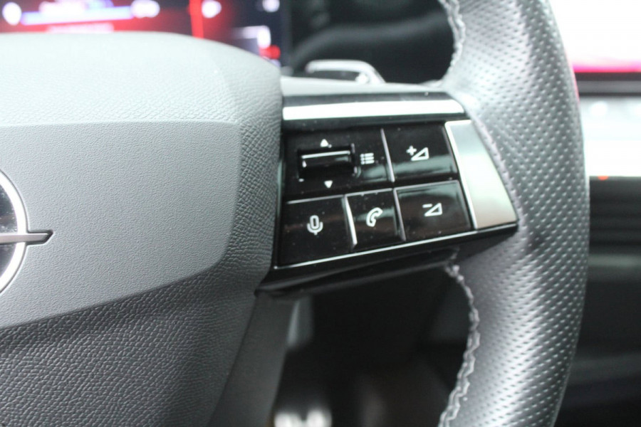 Opel Astra 1.6 181pk Hybrid Edition AUTOMAAT Panoramadak NL-Auto NAP