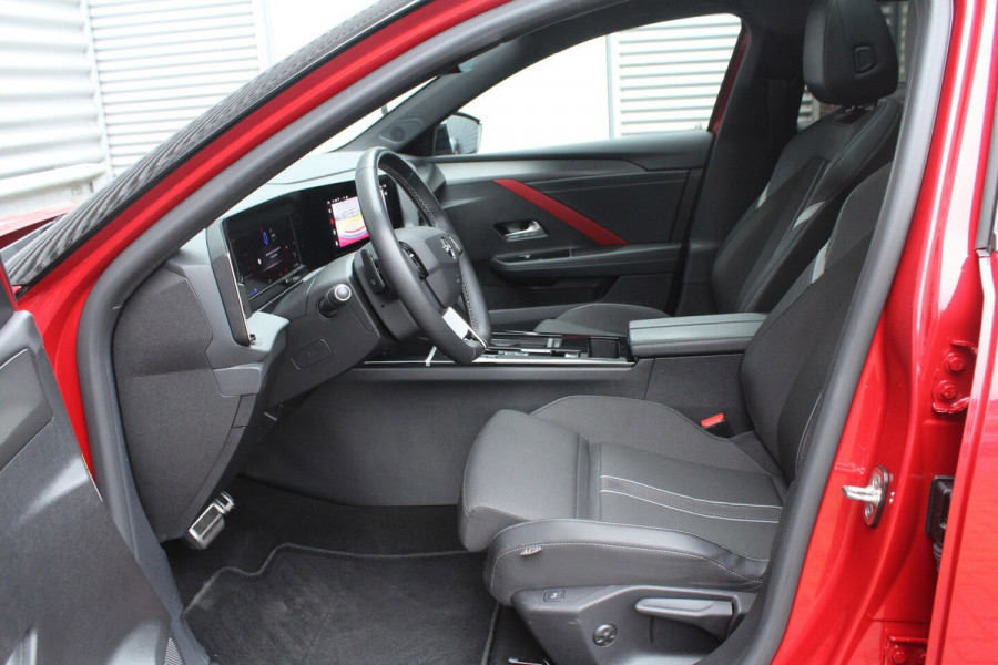 Opel Astra 1.6 181pk Hybrid Edition AUTOMAAT Panoramadak NL-Auto NAP