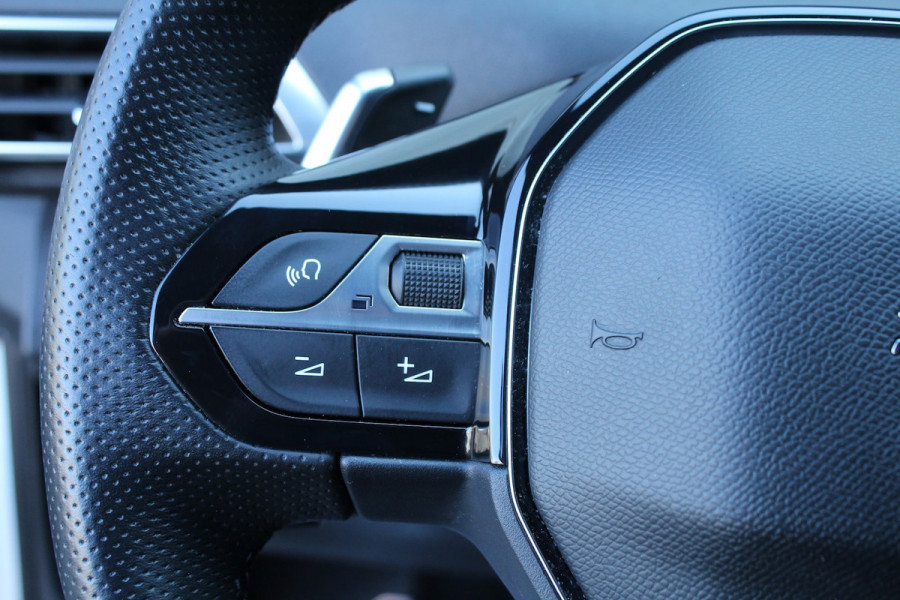 Peugeot 3008 1.2 PureTech Blue Lease GT