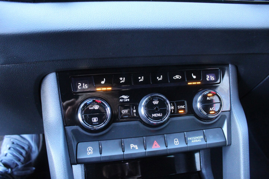 Škoda Karoq 1.5 TSI ACT Sportline Business