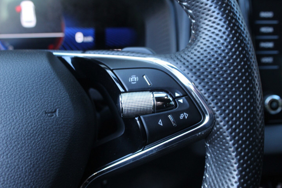 Škoda Karoq 1.5 TSI ACT Sportline Business