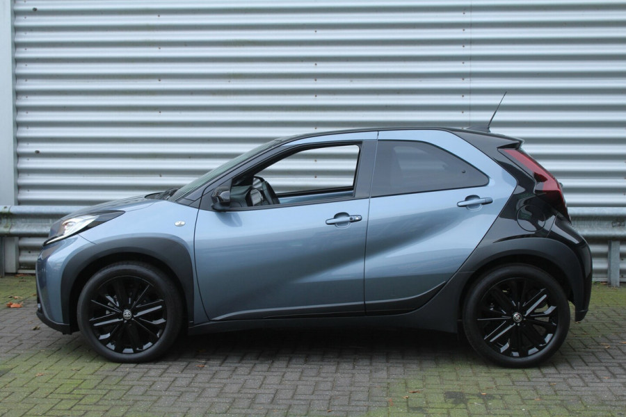 Toyota Aygo X 1.0 VVT-i S-CVT Premium