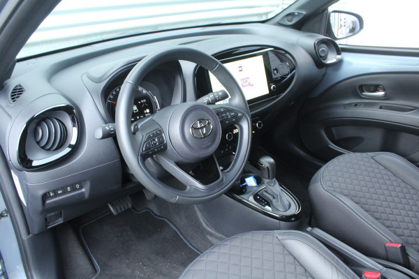 Toyota Aygo X 1.0 VVT-i S-CVT Premium
