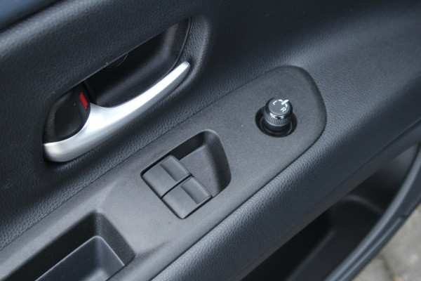 Toyota Aygo X 1.0 VVT-i S-CVT Premium