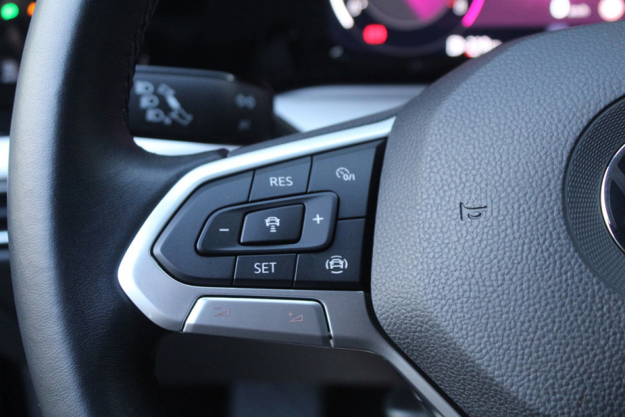 Volkswagen Golf 1.0 TSI Life