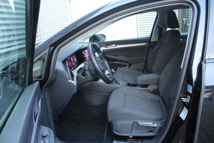 Volkswagen Golf 1.0 TSI Life