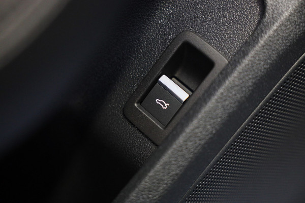 Audi A5 Sportback 40 TFSI RS5 Look / AUT / 204 PK / Virtual Cockpit / APPLE CARPLAY / Cruise Control / Camera / Led / Pdc / 19 Inc