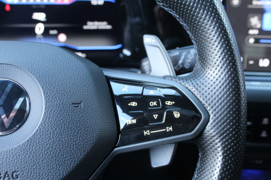 Volkswagen Golf 2.0 TSI 320pk R 4Motion DSG7 Panoramadak Akrapvic Camera