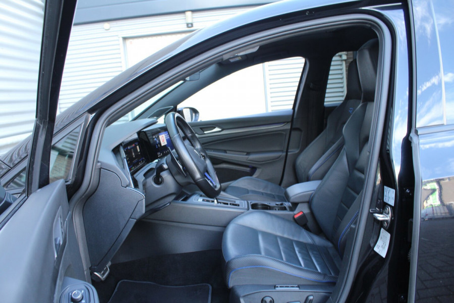 Volkswagen Golf 2.0 TSI 320pk R 4Motion DSG7 Panoramadak Akrapvic Camera