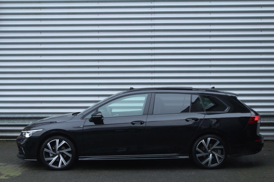 Volkswagen Golf Variant 1.5 eTSI 150pk R-Line DSG7 NL-Auto NAP Panoramadak