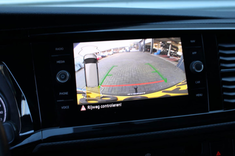 Volkswagen Transporter 2.0 TDI L2H1 30 Bulli