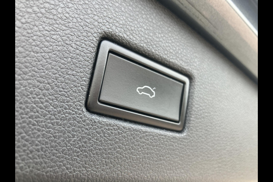 Volkswagen Tiguan 1.5 TSI ACT Highline Business R | Pano | LED | ACC