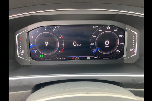 Volkswagen Tiguan 1.5 TSI ACT Highline Business R | Pano | LED | ACC