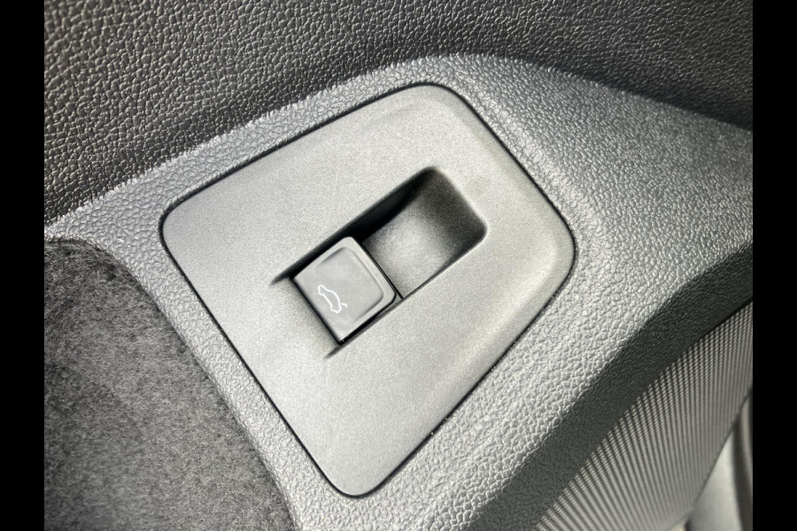 Volkswagen Tiguan 1.5 TSI ACT Highline Business R | Pano | LED | ACC