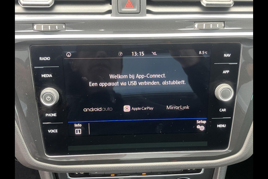 Volkswagen Tiguan 1.5 TSI ACT Highline Business R | Pano | LED | ACC