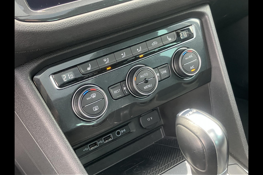 Volkswagen Tiguan 1.5 TSI ACT Highline Business R | Pano | LED | ACC