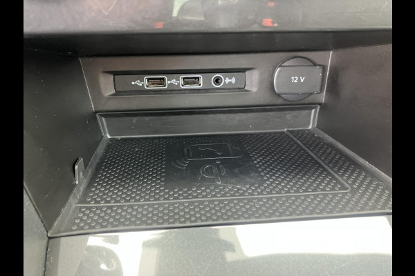 Volkswagen Tiguan 1.5 TSI ACT Highline Business R | Pano | LED | ACC