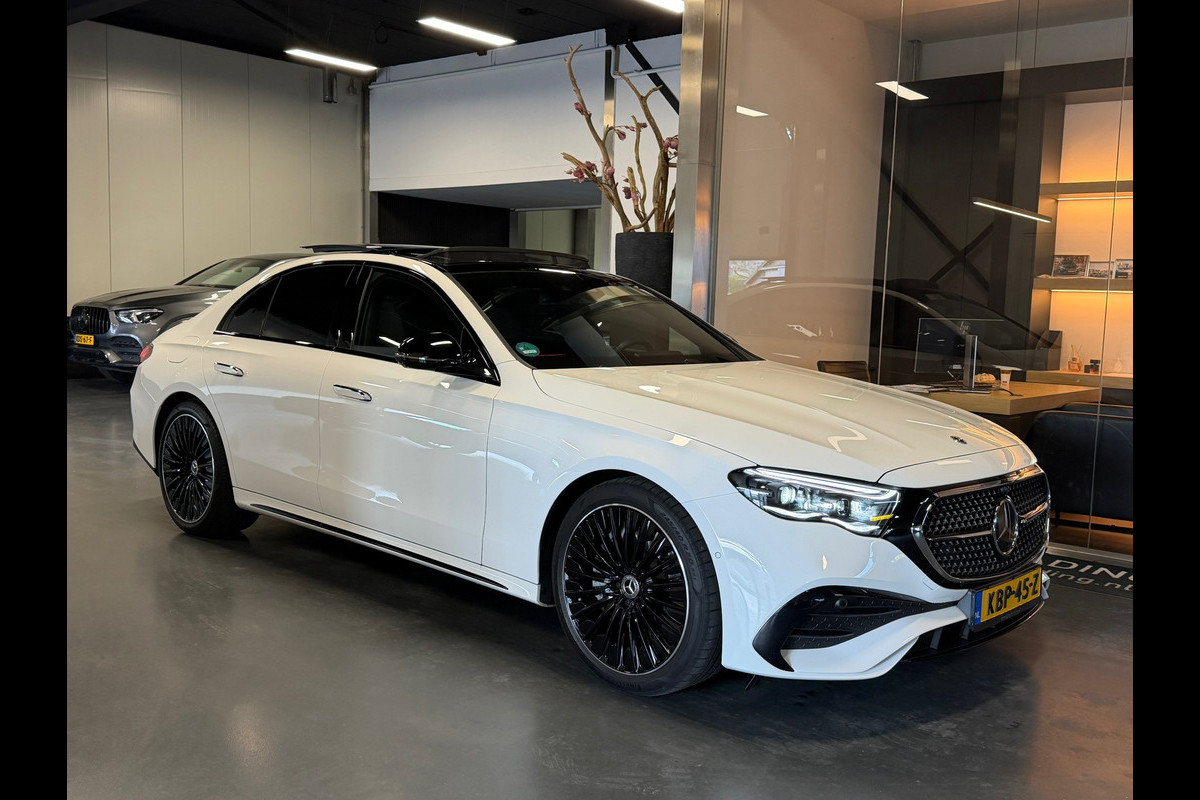 Mercedes-Benz E-Klasse 200 AMG Night Edition 2024 garantie Panorama Sfeerverl.