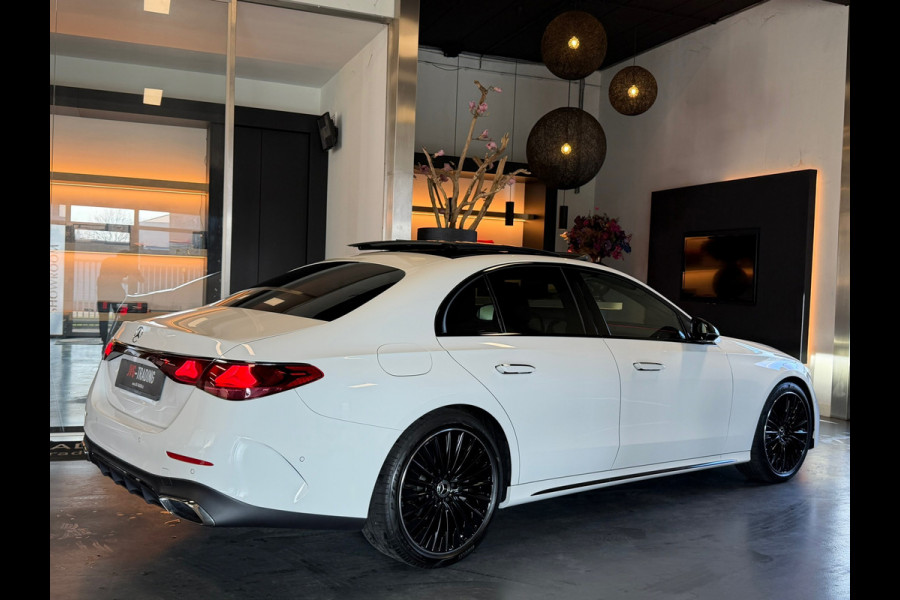 Mercedes-Benz E-Klasse 200 AMG Night Edition 2024 garantie Panorama Sfeerverl.