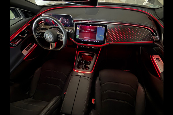 Mercedes-Benz E-Klasse 200 AMG Night Edition 2024 garantie Panorama Sfeerverl.