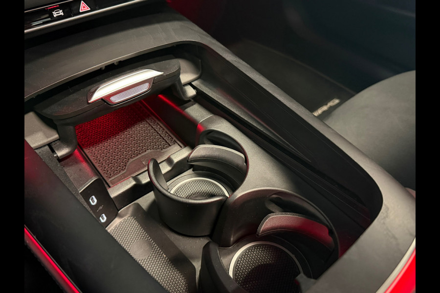 Mercedes-Benz E-Klasse 200 AMG Night Edition 2024 garantie Panorama Sfeerverl.