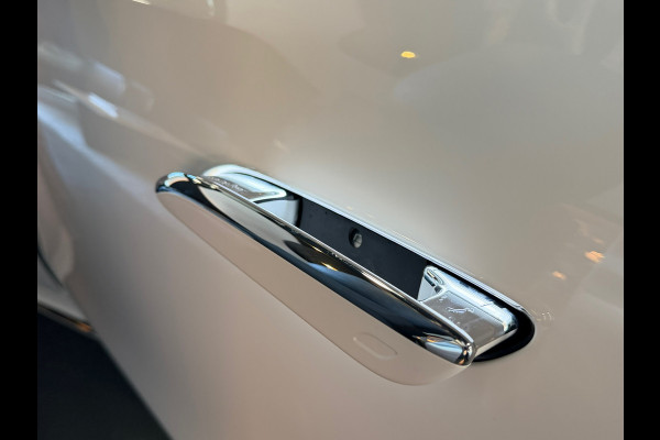 Mercedes-Benz E-Klasse 200 AMG Night Edition 2024 garantie Panorama Sfeerverl.