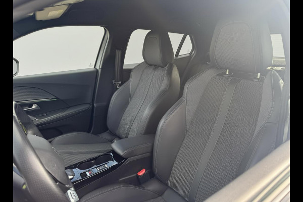 Peugeot 2008 1.2 PT 130 EAT8 GT | Adaptive cruise | Stoelverwarming | Prijs is rijklaar