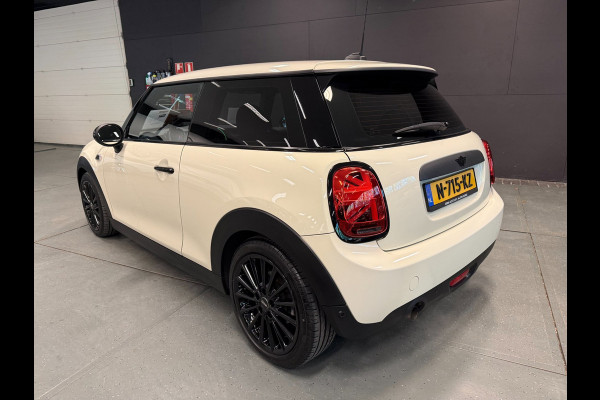 MINI 1.5 COOPER ONE Chili LIMITED-EDITION FULL-OPTION!!!!