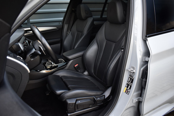 BMW X3 xDrive30e M Sport Shadow | Pano | ACC | Elek. Trekhaak | Camera | Live Cockpit Pro | 20'' Wielen |