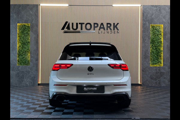 Volkswagen Golf 2.0 TSI GTI CLUBSPORT PANO/H&K/LEDER/HUD/MEMORY/IQLIGHTS/BLINDSPOT/SFEERVERLICHTING/NURBURGRING/BOMVOL!