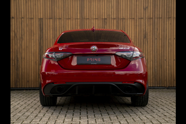 Alfa Romeo Giulia 2.0T GME AWD Competizione 280pk | Q-velgen | Harman/Kardon | Adapt. cruise | Veloce stoelen