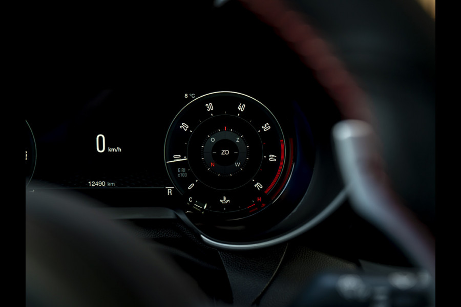 Alfa Romeo Giulia 2.0T GME AWD Competizione 280pk | Q-velgen | Harman/Kardon | Adapt. cruise | Veloce stoelen