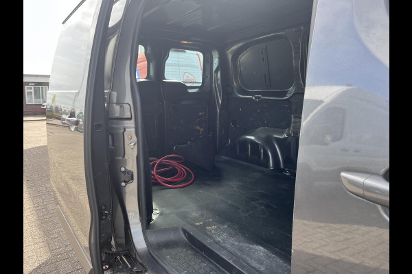 Peugeot e-Expert Standard Asphalt 75 kWh Cruise Control | Blind Spot Assist | Apple CarPlay