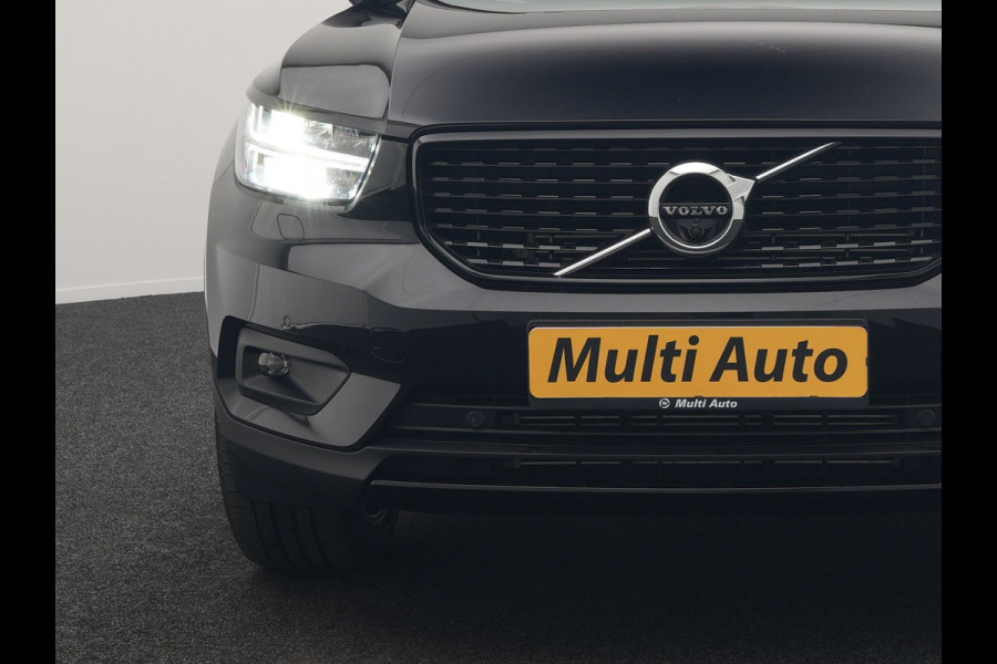 Volvo XC40 T5 Recharge R-Design PHEV 263pk Dealer O.H. | Trekhaak Af Fabriek | Adaptive Cruise | Harman / Kardon | 360 Camera | Lederen Sportstoelen Memory & Verwarmd | Apple Carplay | Stuur Verwarmd | Keyless | Blis | Navigatie | DAB | Plug In Hybrid