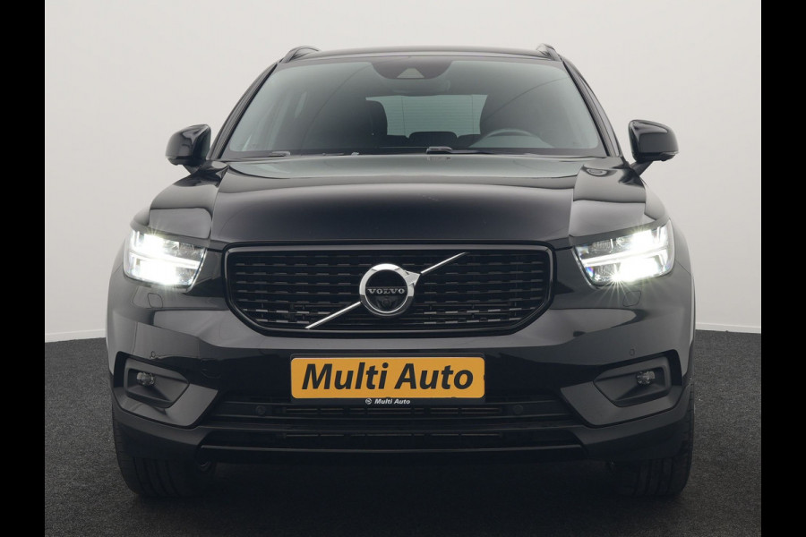 Volvo XC40 T5 Recharge R-Design PHEV 263pk Dealer O.H. | Trekhaak Af Fabriek | Adaptive Cruise | Harman / Kardon | 360 Camera | Lederen Sportstoelen Memory & Verwarmd | Apple Carplay | Stuur Verwarmd | Keyless | Blis | Navigatie | DAB | Plug In Hybrid