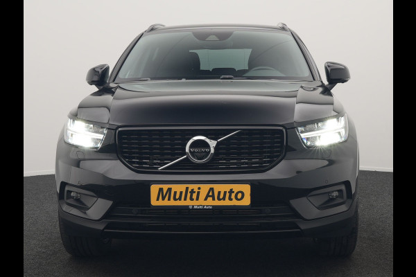 Volvo XC40 T5 Recharge R-Design PHEV 263pk Dealer O.H. | Trekhaak Af Fabriek | Adaptive Cruise | Harman / Kardon | 360 Camera | Lederen Sportstoelen Memory & Verwarmd | Apple Carplay | Stuur Verwarmd | Keyless | Blis | Navigatie | DAB | Plug In Hybrid