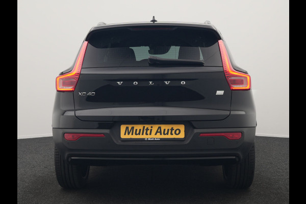 Volvo XC40 T5 Recharge R-Design PHEV 263pk Dealer O.H. | Trekhaak Af Fabriek | Adaptive Cruise | Harman / Kardon | 360 Camera | Lederen Sportstoelen Memory & Verwarmd | Apple Carplay | Stuur Verwarmd | Keyless | Blis | Navigatie | DAB | Plug In Hybrid