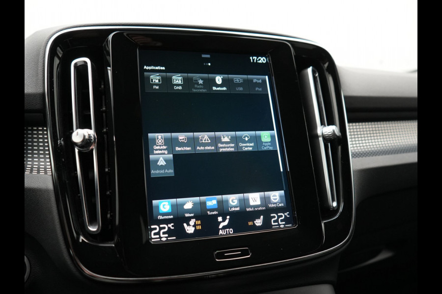 Volvo XC40 T5 Recharge R-Design PHEV 263pk Dealer O.H. | Trekhaak Af Fabriek | Adaptive Cruise | Harman / Kardon | 360 Camera | Lederen Sportstoelen Memory & Verwarmd | Apple Carplay | Stuur Verwarmd | Keyless | Blis | Navigatie | DAB | Plug In Hybrid