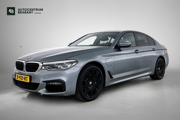 BMW 5 Serie 530e iPerformance High Executive M-Sport | 252PK | Dealer onderH | Sfeerverl | Head-up | StoelverW | Camera | Carplay